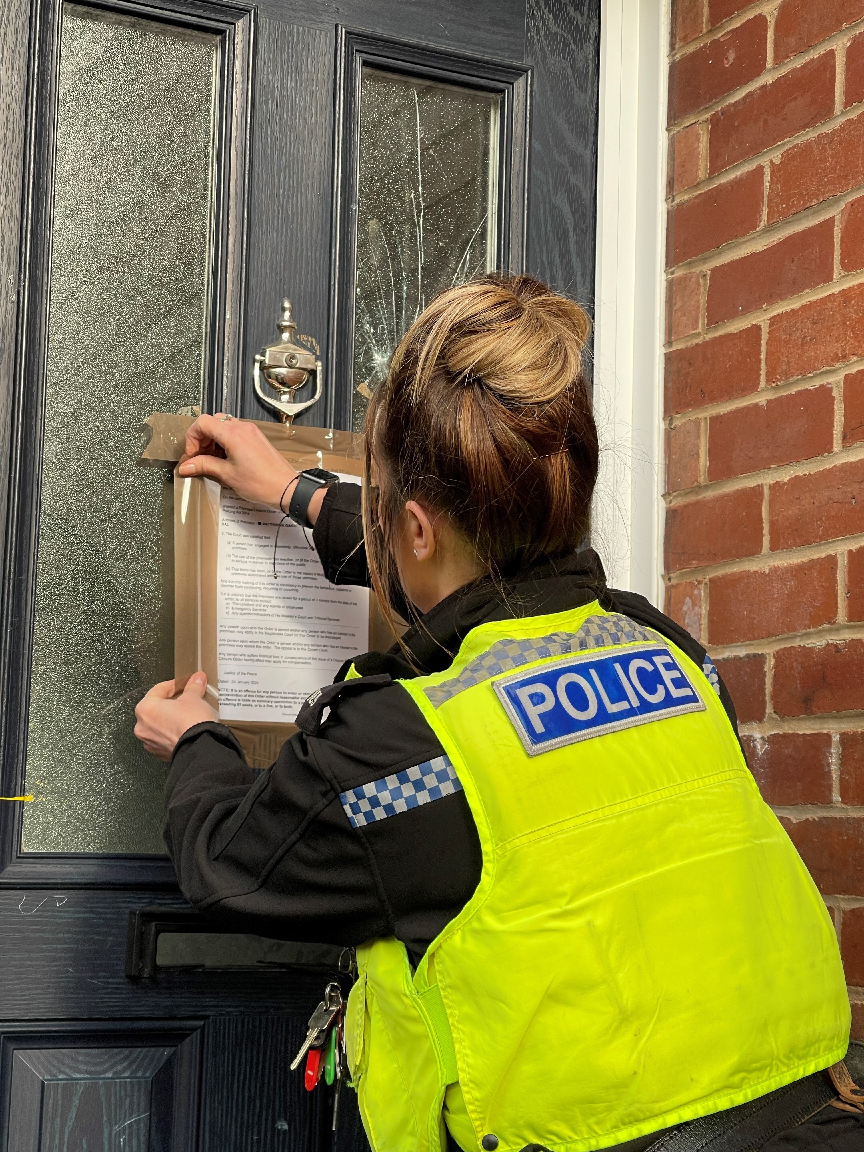 Closure orders and warnings served across Gateshead | Northumbria Police
